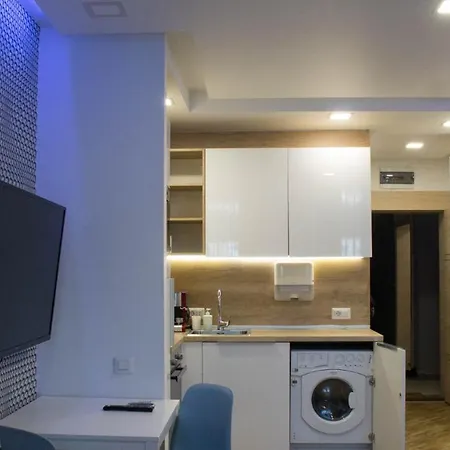 Royal Apartment *